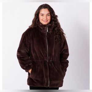 Nuage, Ladies Quilted Faux Fur Reversible Jacket, medium